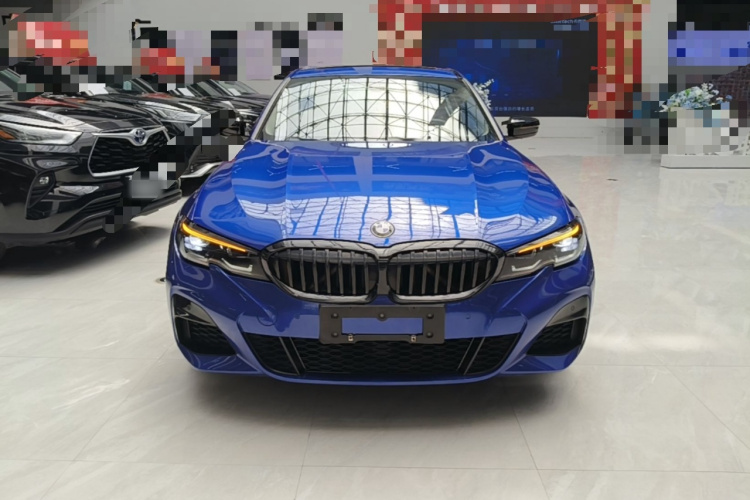 BMW 3 Series 2020 car image #3