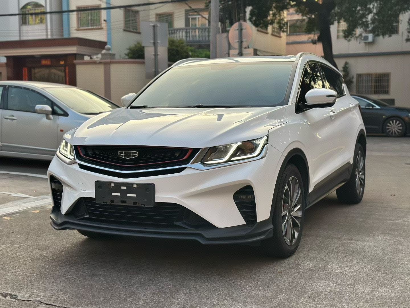 GEELY Coolray 2018 GEELY Coolray 2018 car image