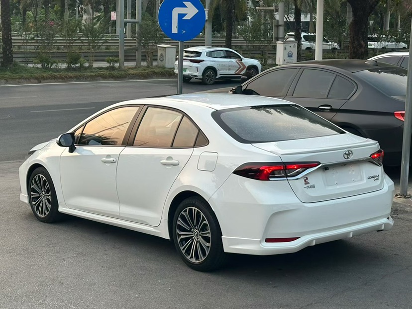Toyota Corolla 2020 #6 Toyota Corolla 2020 صورة سيارة #6