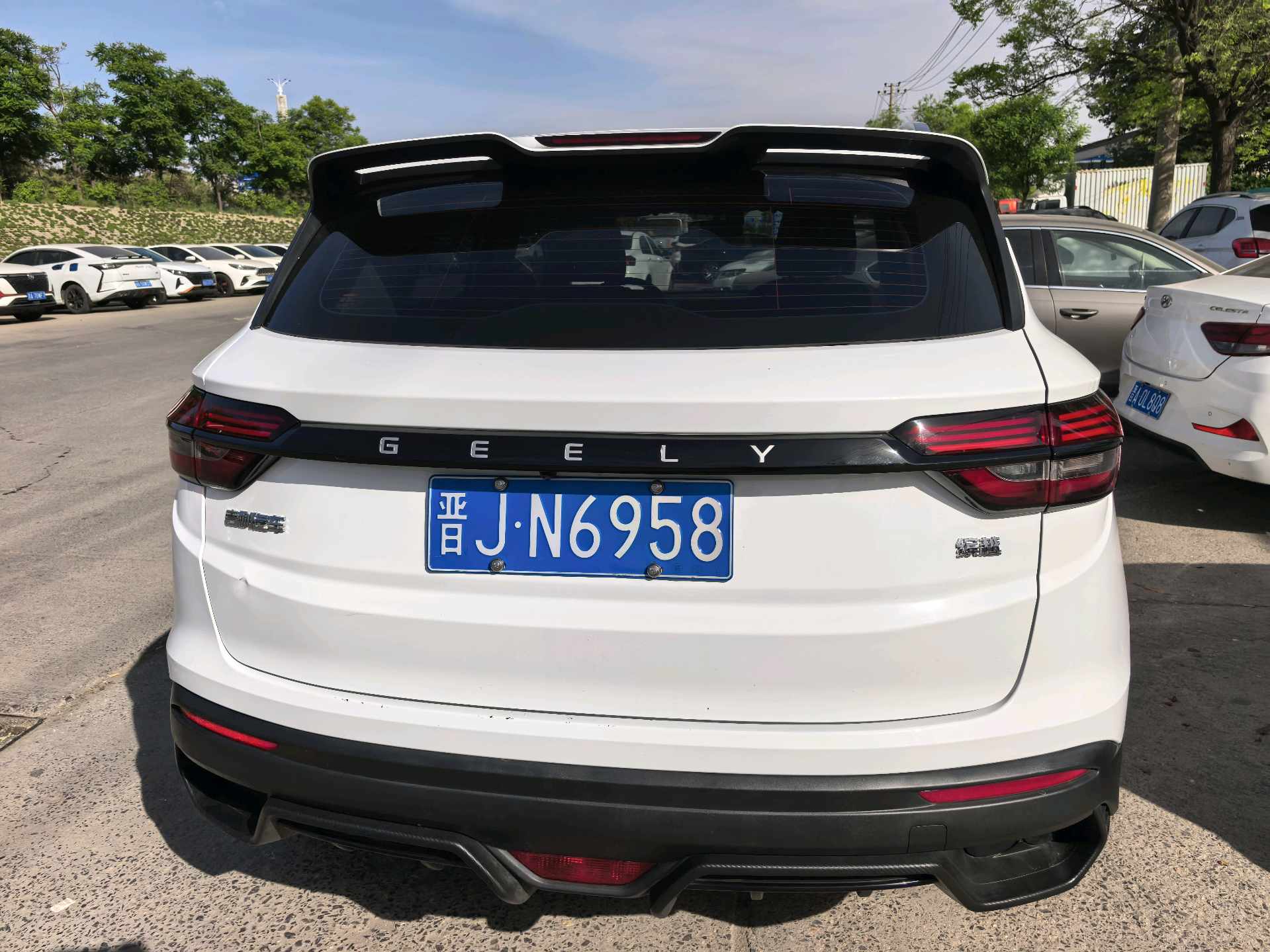 GEELY Coolray 2024 car image #3