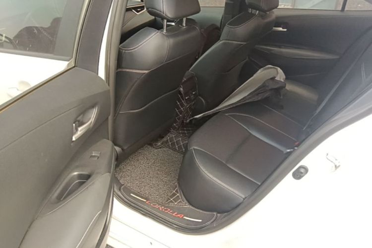 Toyota Corolla 2021 car image #17