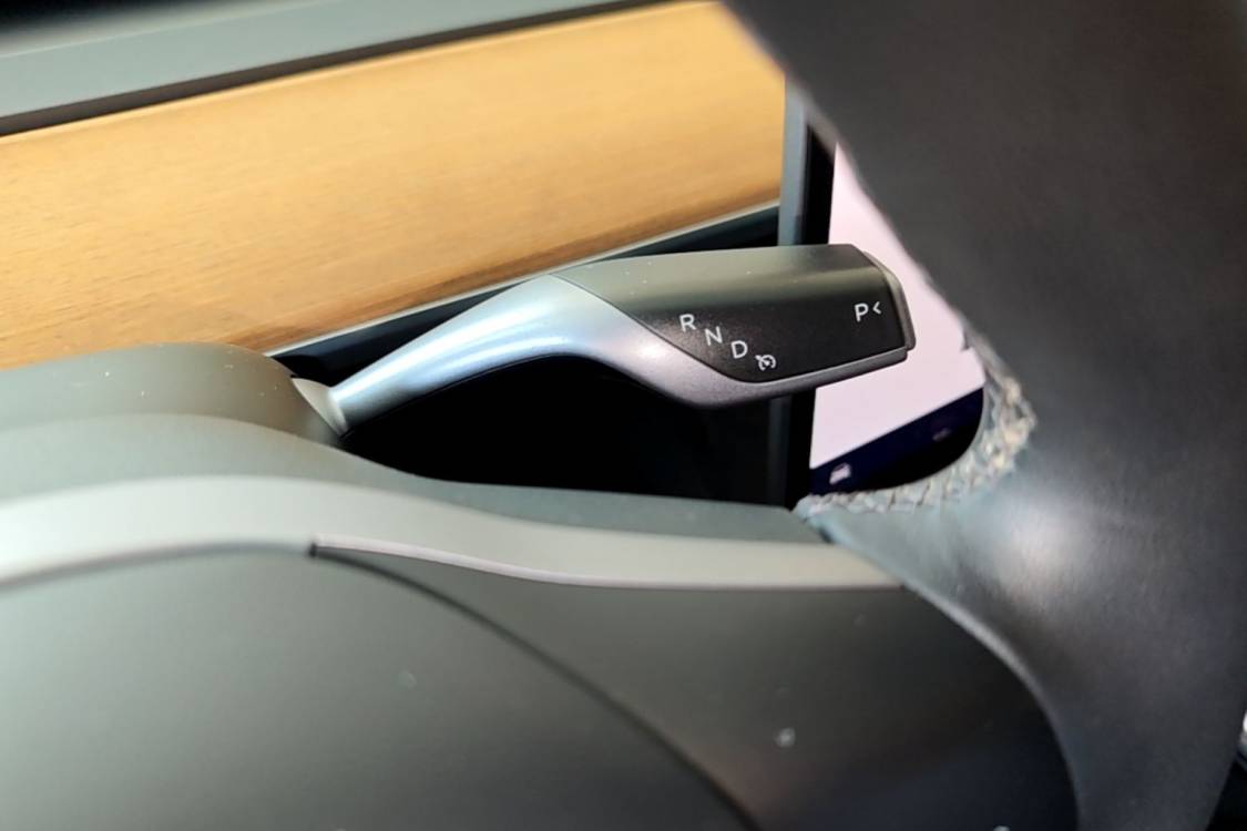 Tesla Model 3 2023 #12 Tesla Model 3 2023 car image #12