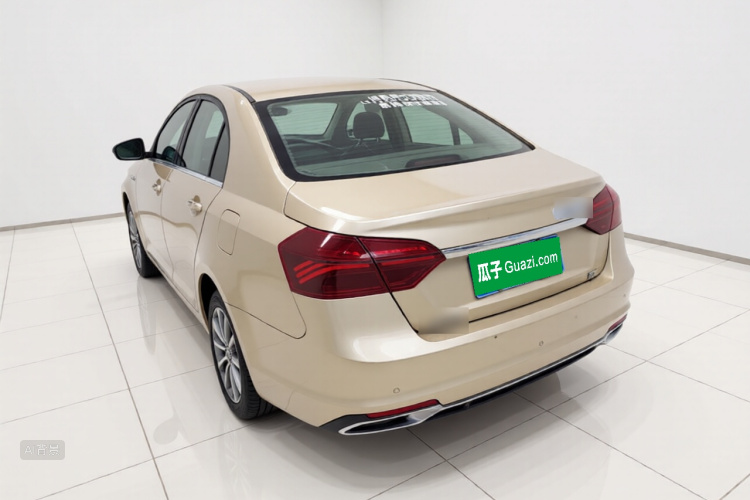 GEELY Emgrand 2021 car image #5