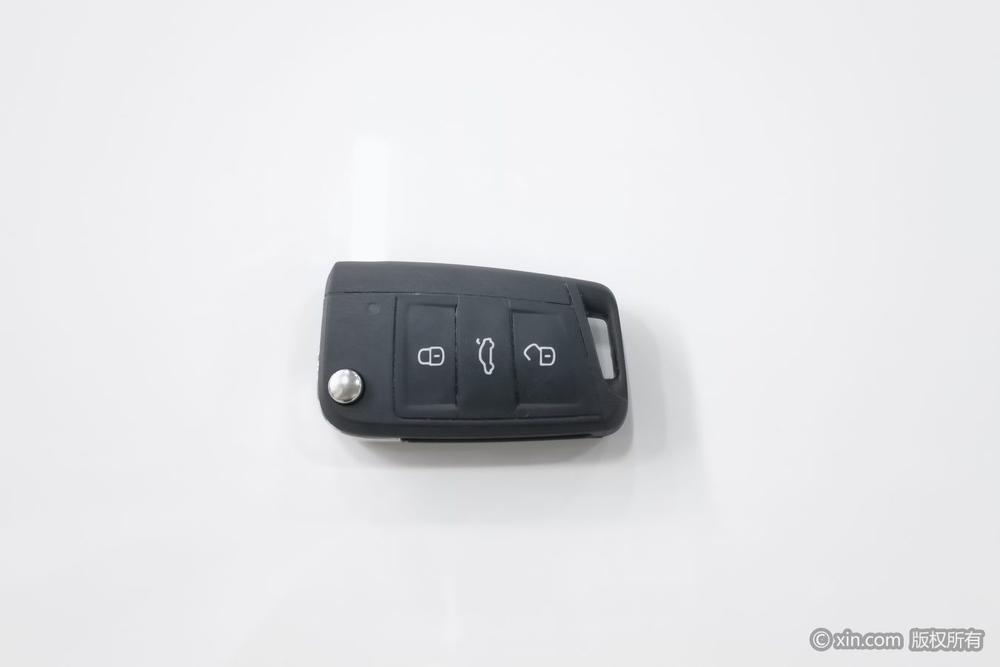 Volkswagen T-Cross 2020 car image #6