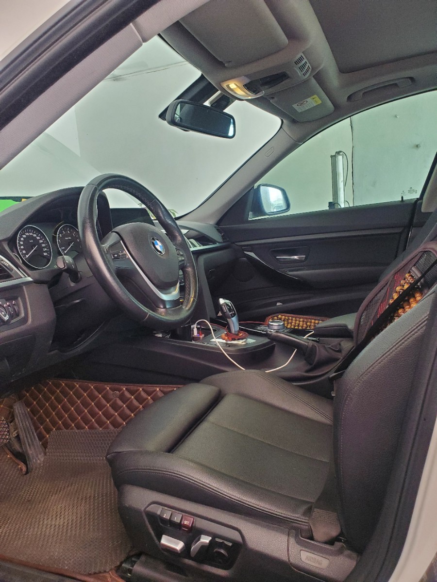 BMW 3 Series GT 2019 #5 BMW 3 Series GT 2019 car image #5