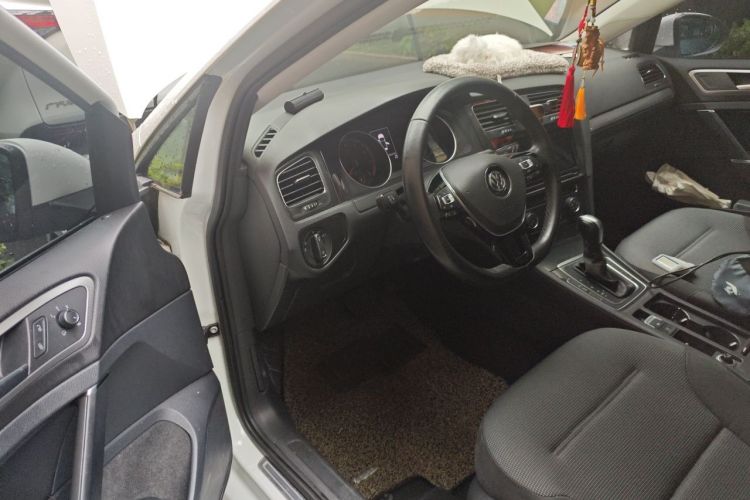 Volkswagen Golf 2018 #13 Volkswagen Golf 2018 car image #13