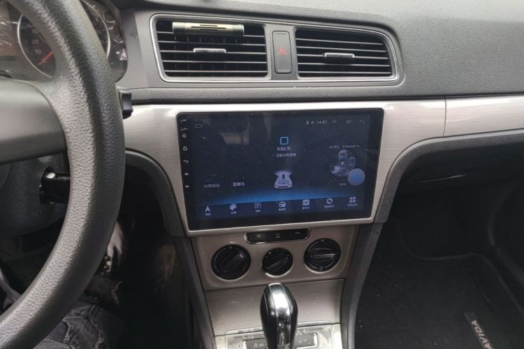 Volkswagen Lavida 2015 #15 Volkswagen Lavida 2015 car image #15
