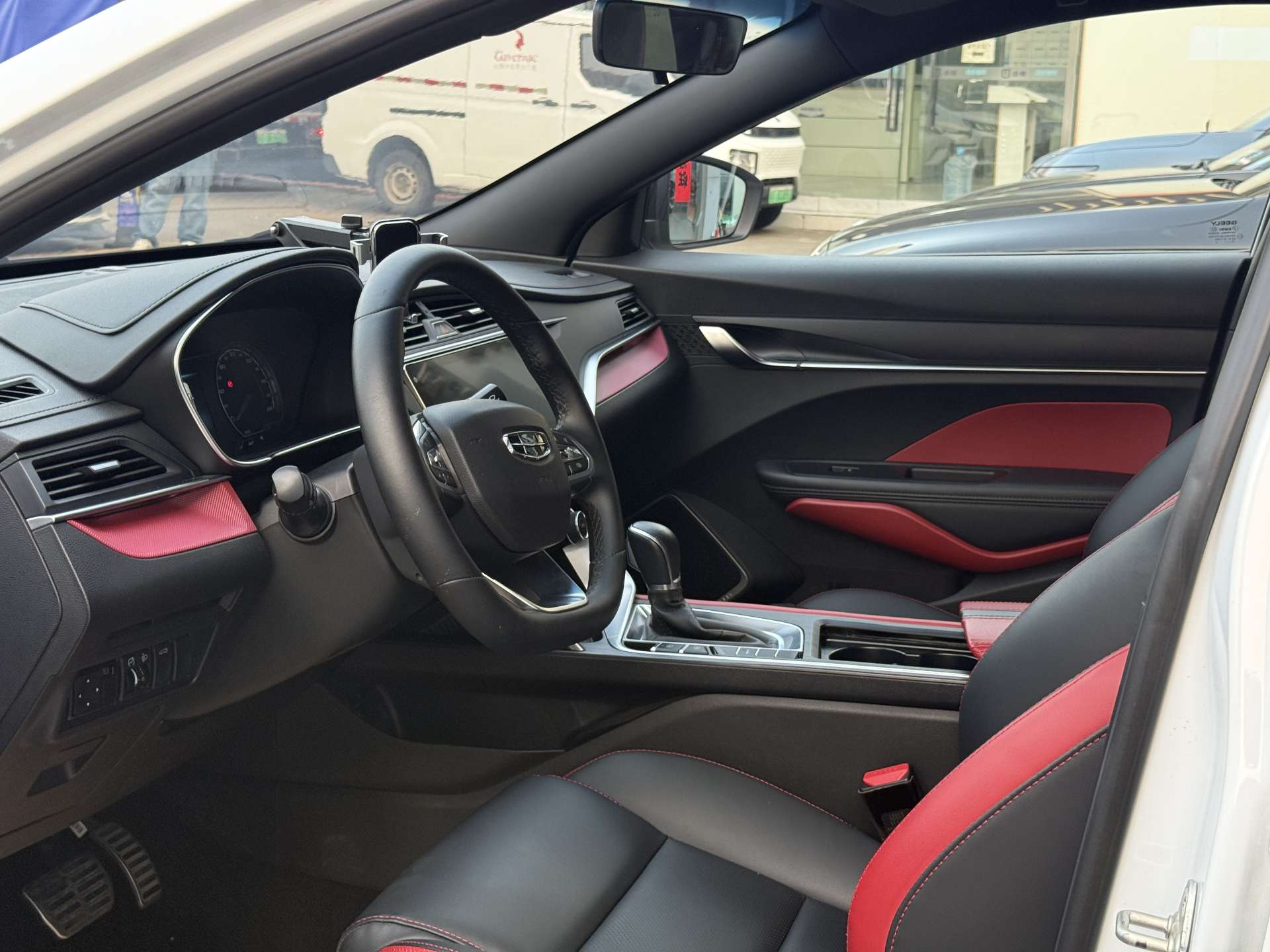 GEELY Binray 2020 #4 GEELY Binray 2020 immagine di auto #4