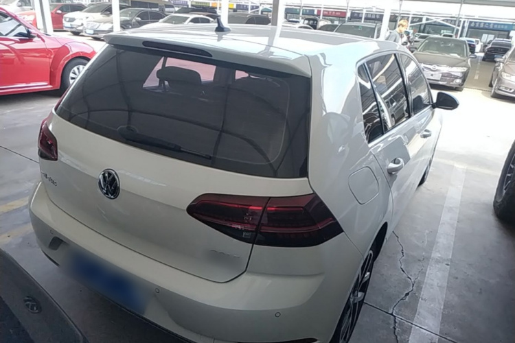 Volkswagen Golf 2018 #5 Volkswagen Golf 2018 car image #5