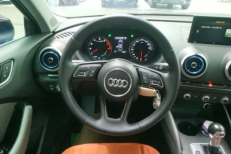 Audi A3 2019 #11 Audi A3 2019 car image #11