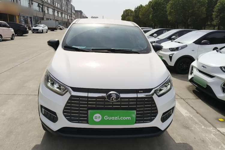 BYD Yuan New Energy 2019 imagem de carro #3
