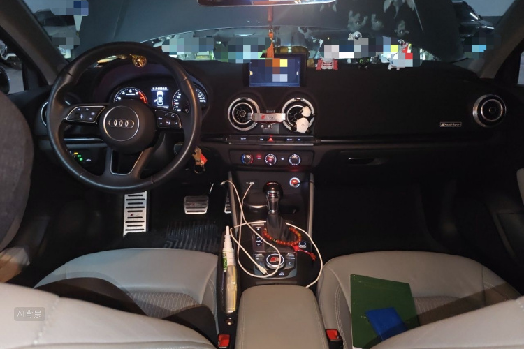 Audi A3 2019 car image #11