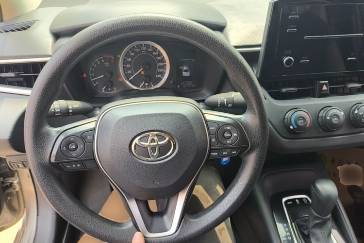 Toyota Corolla 2020 #11 Toyota Corolla 2020 car image #11