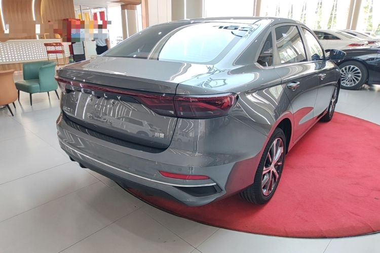 GEELY Emgrand 2022 #5 GEELY Emgrand 2022 car image #5