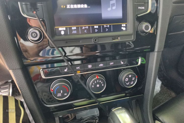 Volkswagen Golf 2017 #15 Volkswagen Golf 2017 car image #15