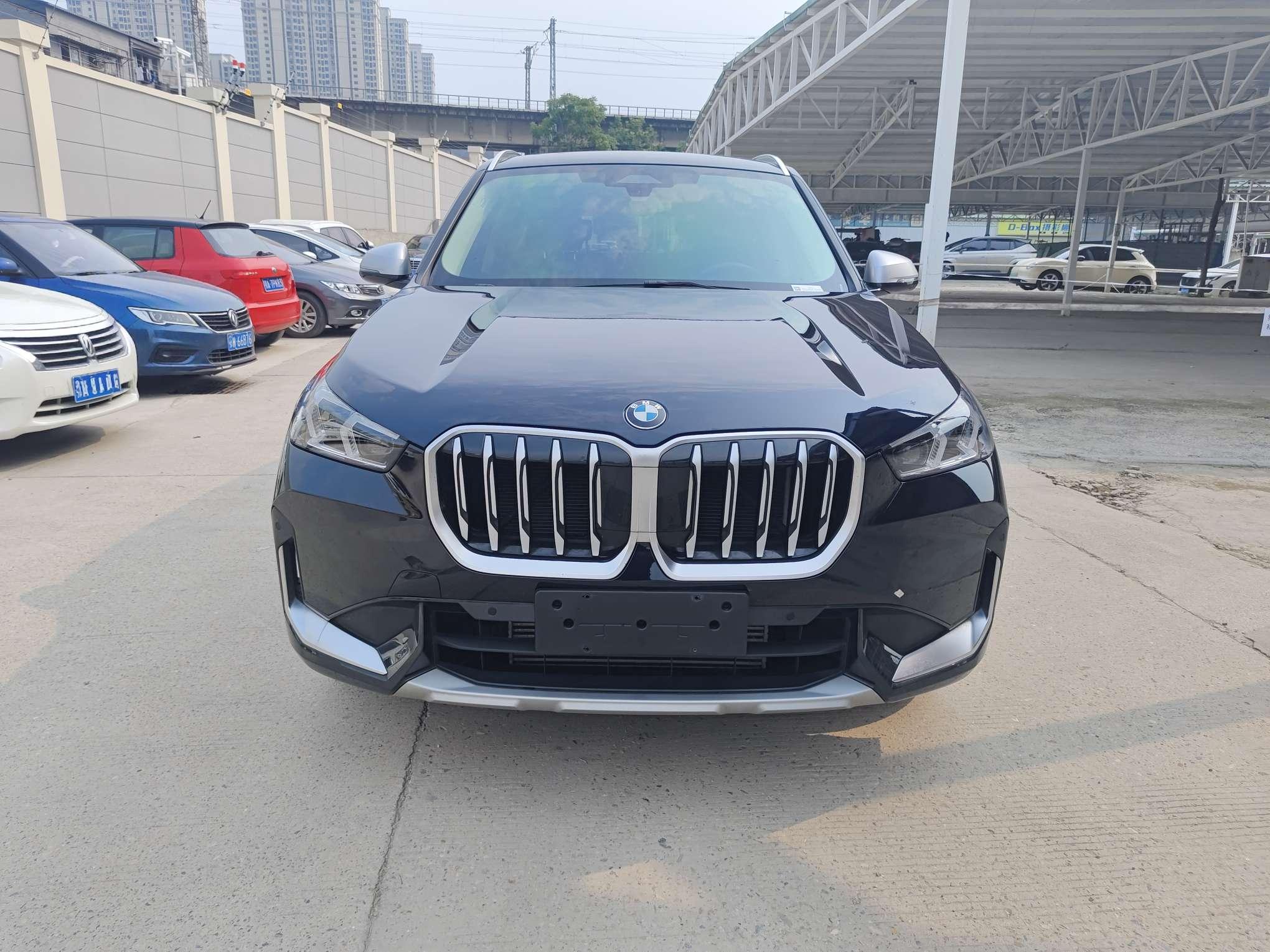 BMW X1 2023 immagine di auto #2