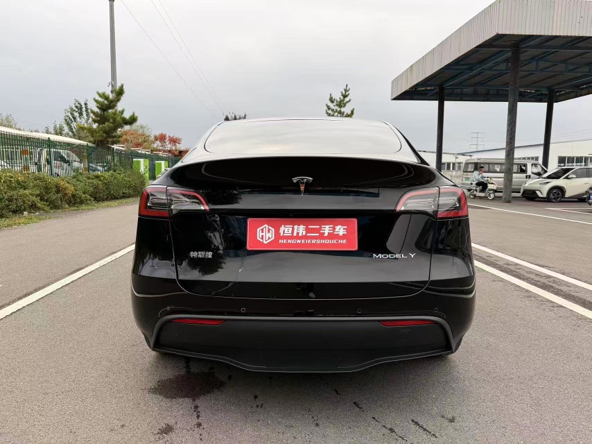 Tesla Model Y 2022 #5 Tesla Model Y 2022 immagine di auto #5
