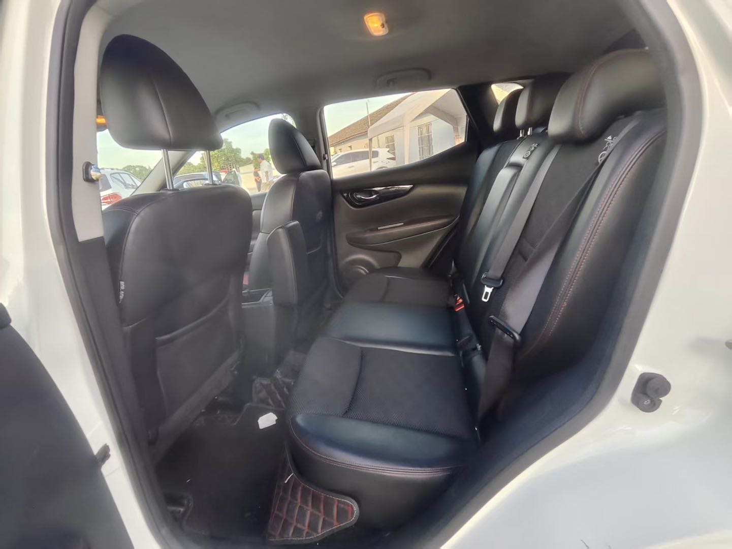 Nissan Qashqai 2017 car image #4