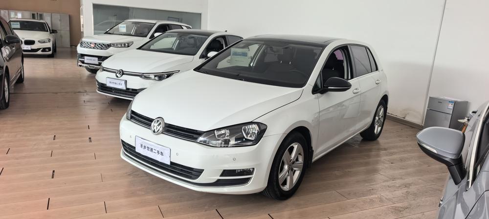 Volkswagen Golf 2017 car image 