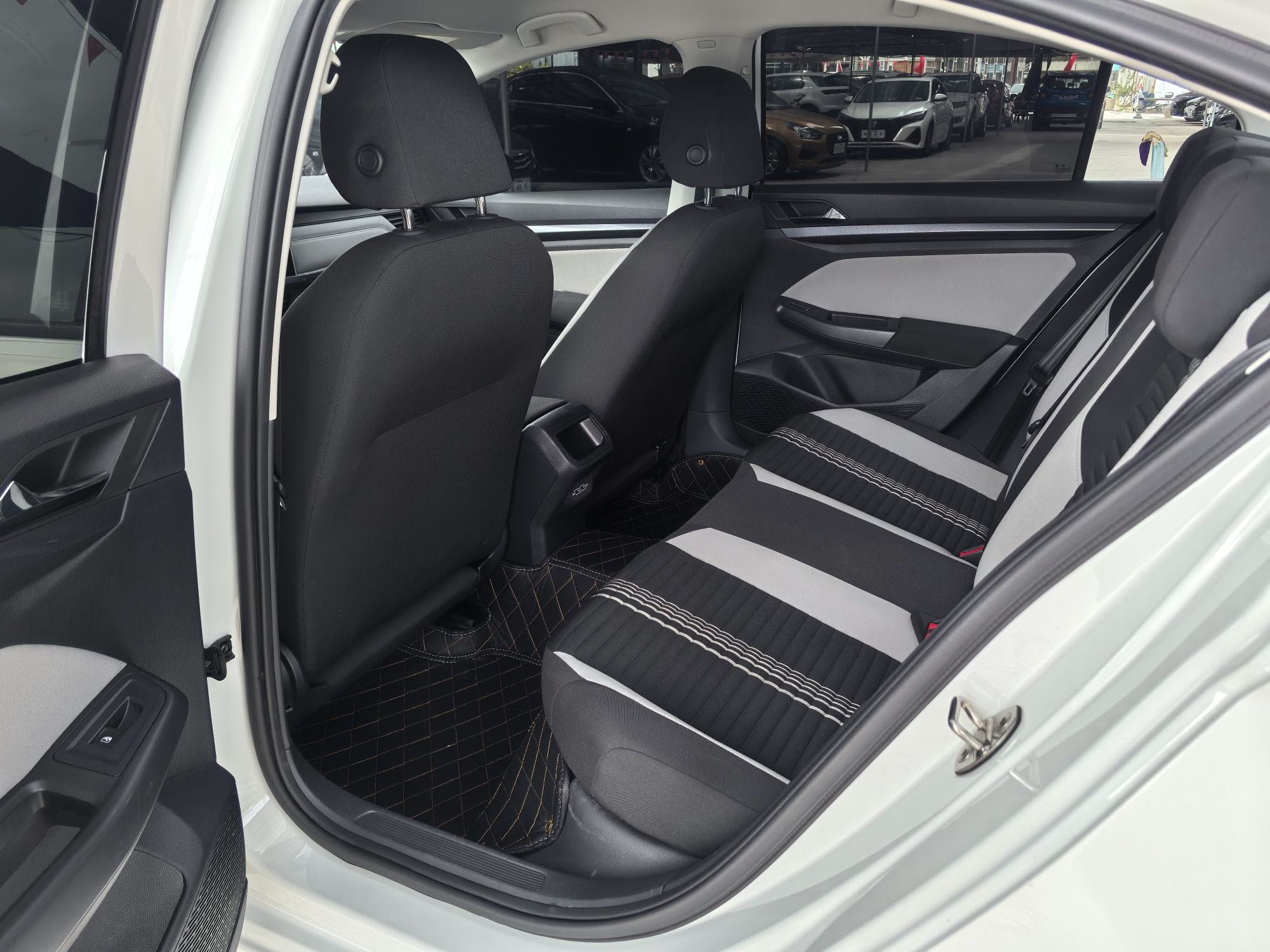 2024 #8 2024 imagen de coche #8