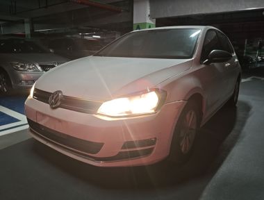 Volkswagen Golf 2017 car image 
