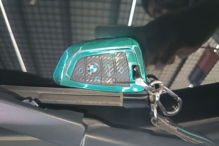 BMW 3 Series 2021 #14 BMW 3 Series 2021 car image #14