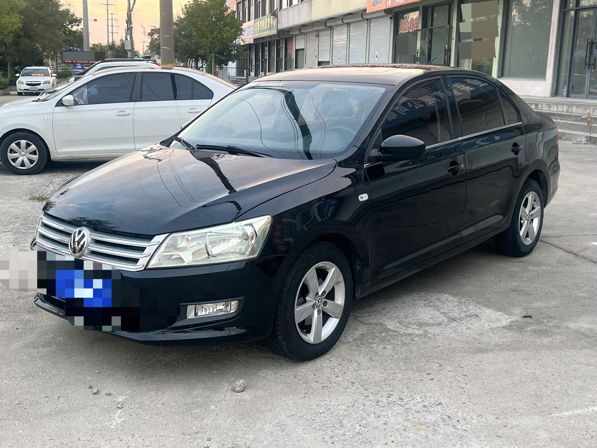 Volkswagen Santana 2014 car image 