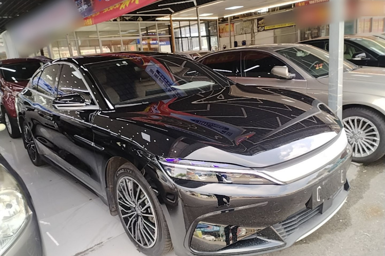 BYD Han 2023 car image #4