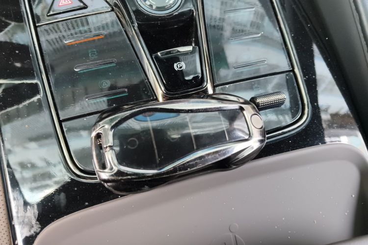 BYD Han 2023 #10 BYD Han 2023 immagine di auto #10
