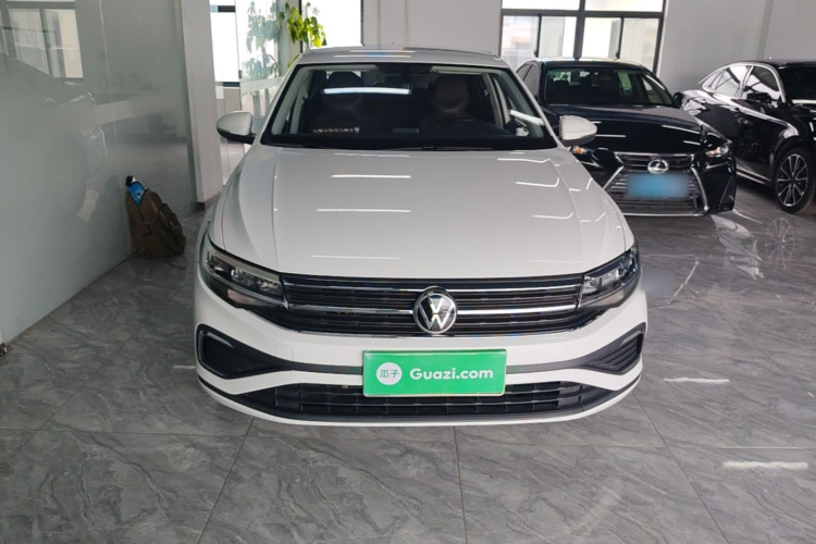 Volkswagen Bora 2024 car image #3