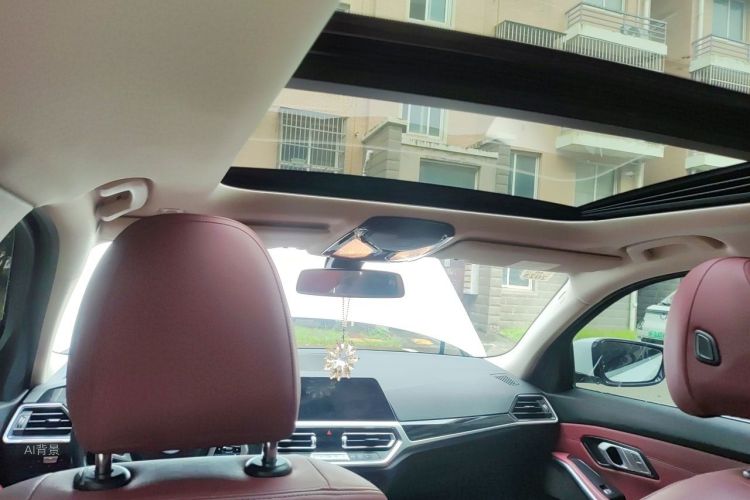 BMW 3 Series 2021 car image #20