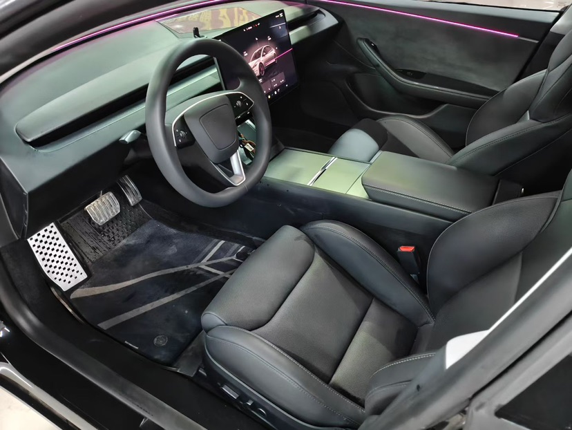 Tesla Model 3 2026 car image #6