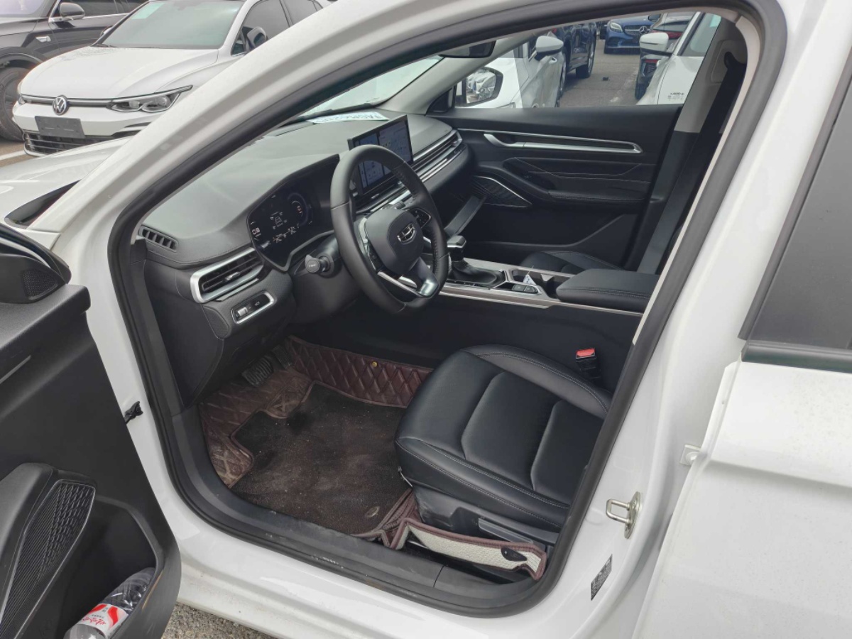 GEELY Emgrand 2023 #4 GEELY Emgrand 2023 car image #4