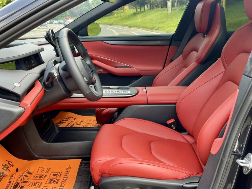MI SU7 2025 car image #3