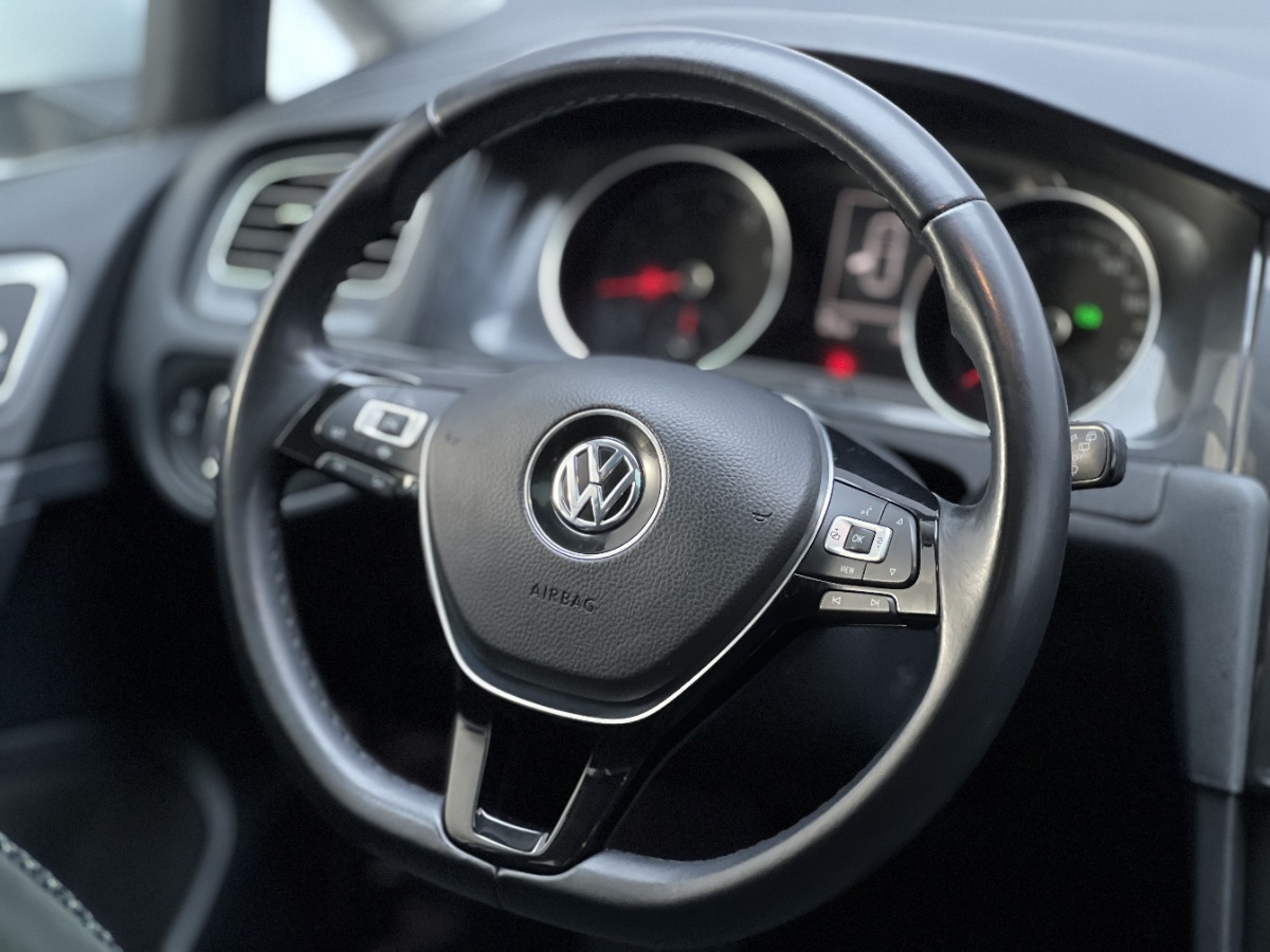 Volkswagen Golf 2020 #6 Volkswagen Golf 2020 car image #6