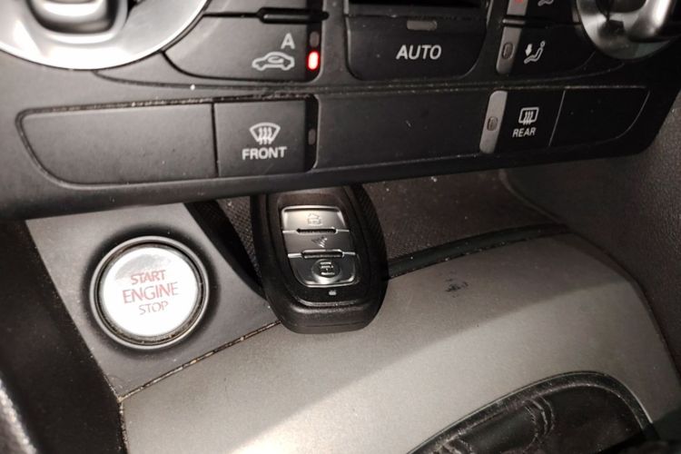 Audi Q3 2016 #14 Audi Q3 2016 car image #14