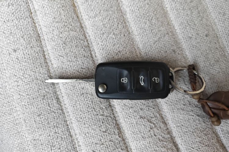 Volkswagen Santana 2017 #9 Volkswagen Santana 2017 car image #9