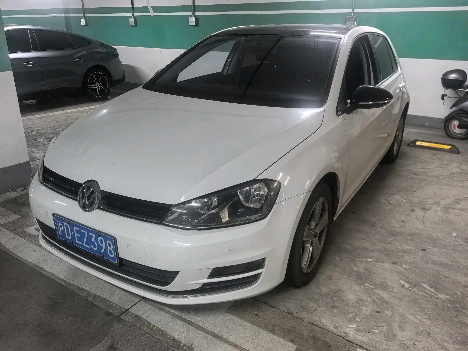 2017 2017 car image