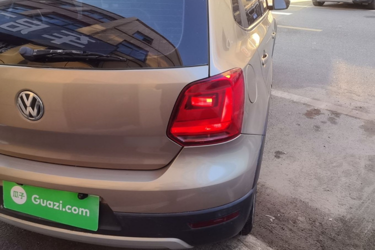 Volkswagen Polo 2016 #8 Volkswagen Polo 2016 car image #8