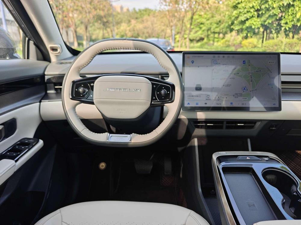 Jetour Dashing 2022 car image #12