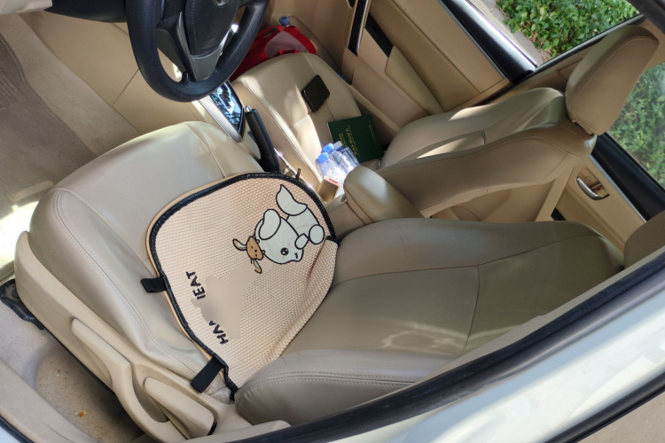 Toyota Corolla 2015 car image #15