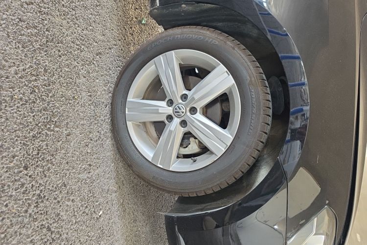 Volkswagen Lavida 2019 car image #9