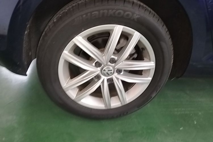 Volkswagen Golf 2019 صورة سيارة #10