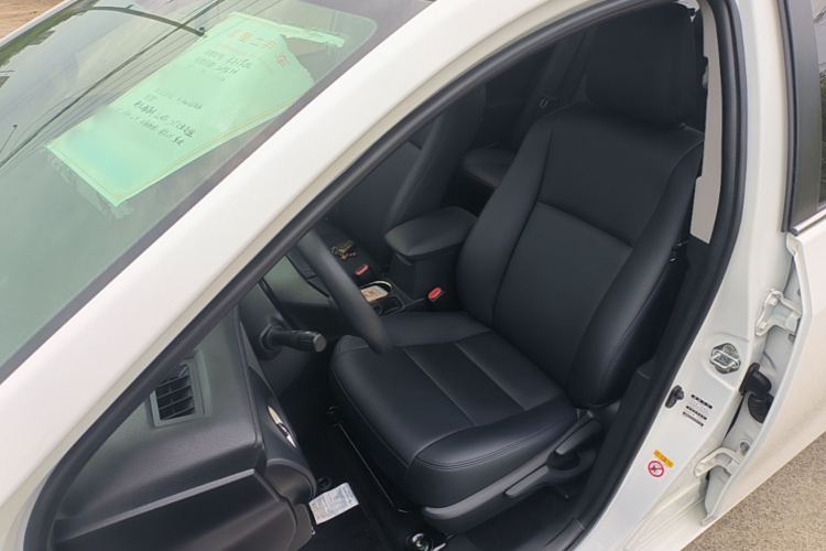 Toyota Corolla 2019 #15 Toyota Corolla 2019 car image #15