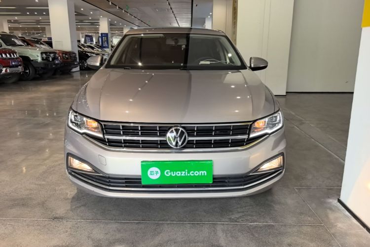 Volkswagen Bora 2021 car image #3
