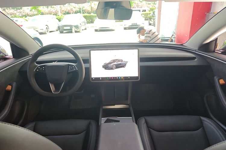 Tesla Model 3 2024 #11 Tesla Model 3 2024 car image #11