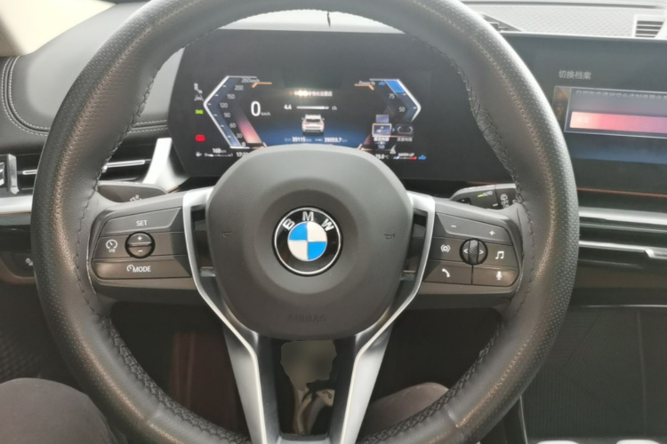 BMW X1 2024 car image #11