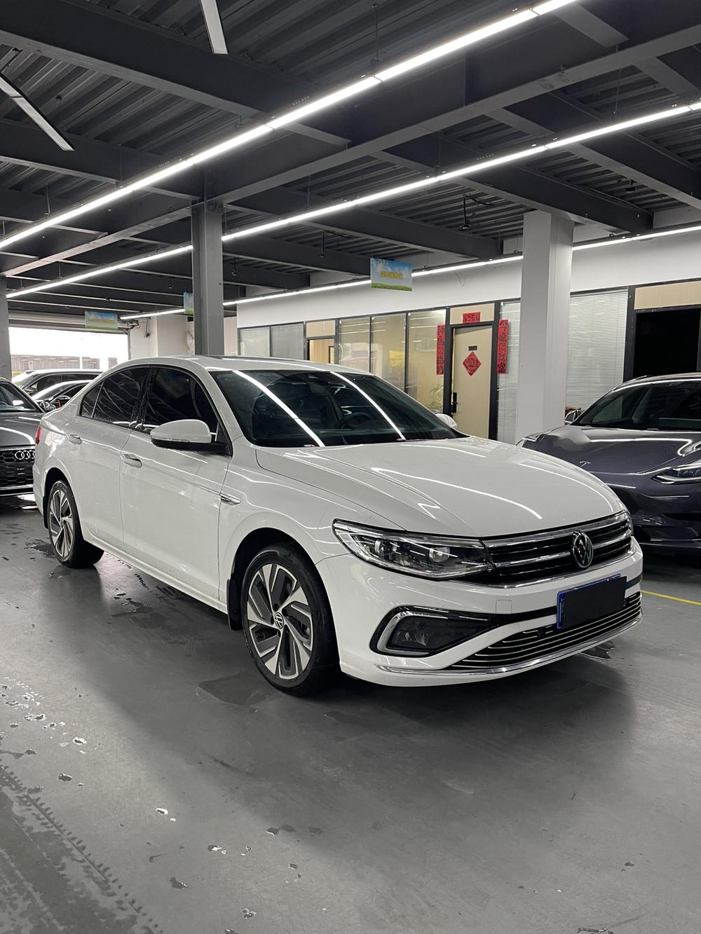 Volkswagen Bora 2023 car image #2