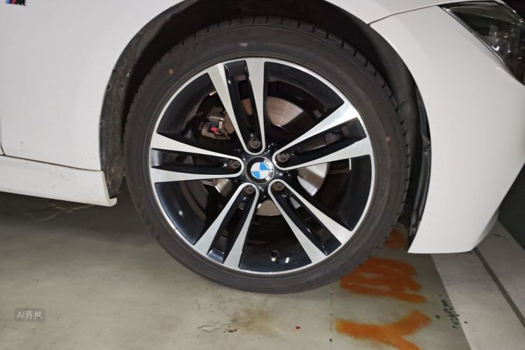 BMW 3 Series 2018 #9 BMW 3 Series 2018 car image #9