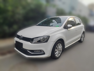 Volkswagen Polo 2015 Volkswagen Polo 2015 car image